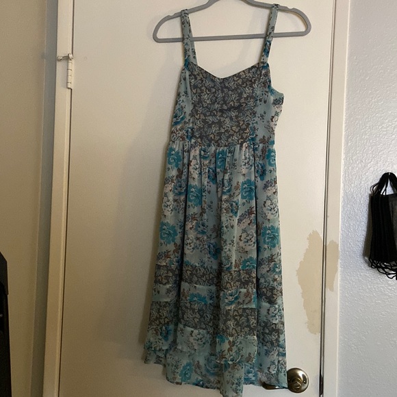 High-low junior floral blue dress, Brand: Mudd Size: S - Picture 1 of 2